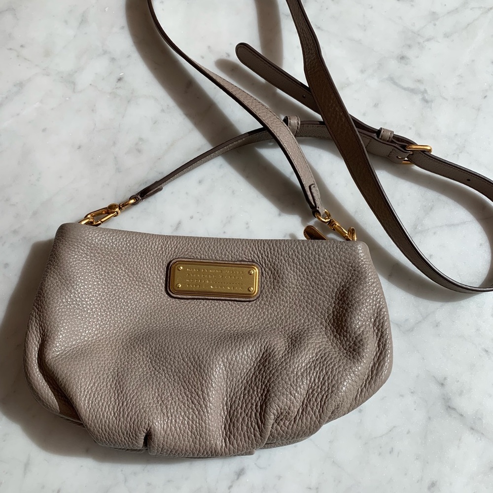 Marc  by MarcJacobs Beige/Gray Crossbody Bag